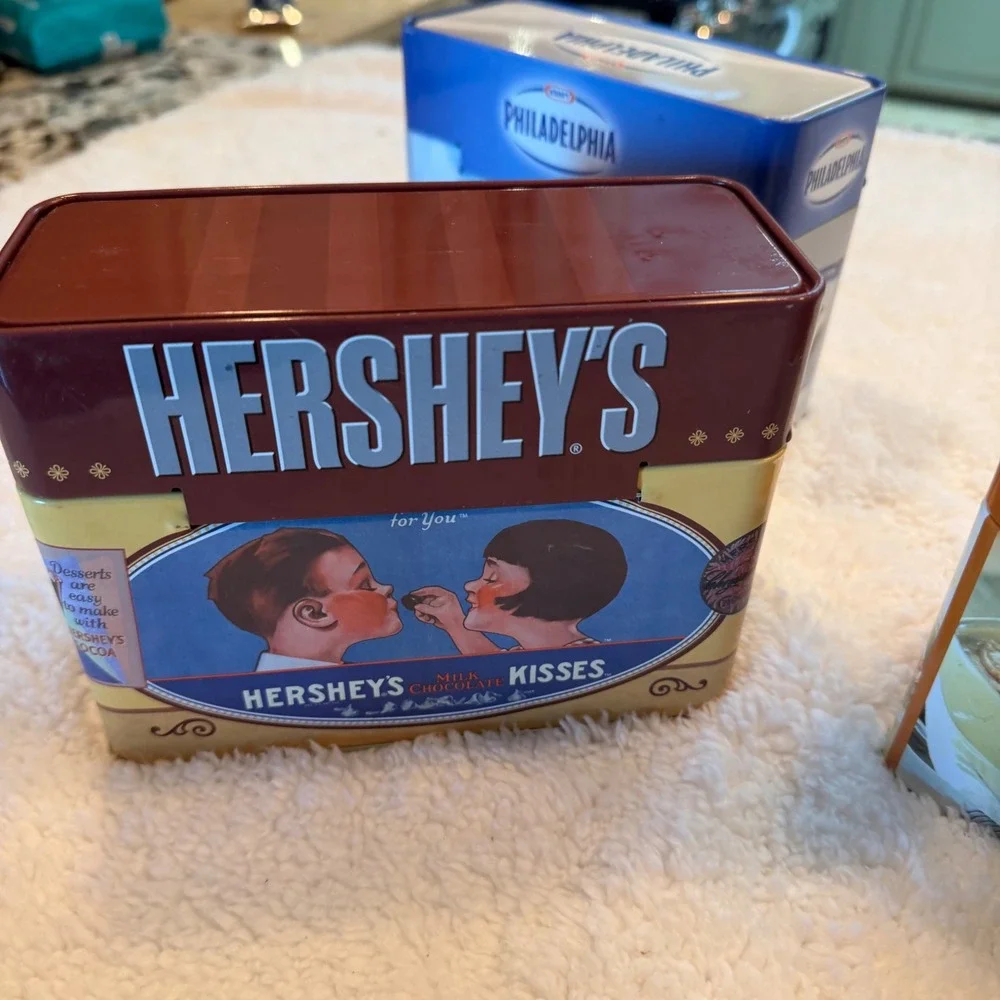 Vintage‎ Recipe Tin Lot Hershey Philadelphia Cupcakes Casserole w Recipe Cards